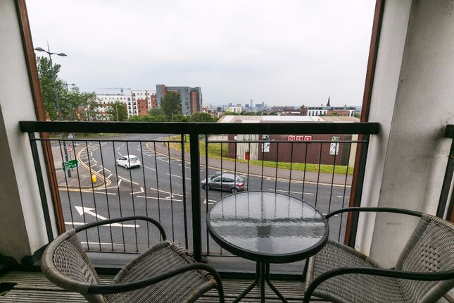 Flat for sale in Gilmartin Grove, Liverpool, Merseyside