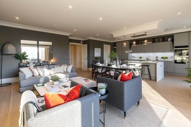 Flat for sale in Langham Place, Winchester