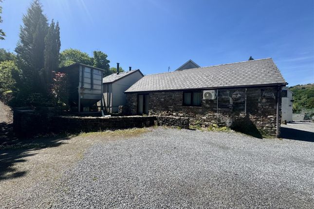 Ty Twt Flat 1, Station Road, Caehopkin, Abercrave photo 2