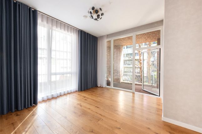 Flat 6, Belle Vue Apartments,, Rowland Hill Street, London photo 3