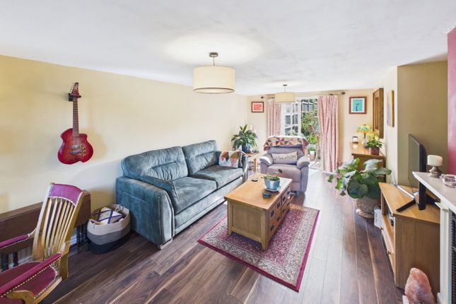 Vine Cottage, Fen Road, Bury St. Edmunds photo 4