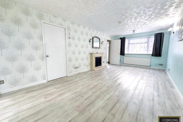 66, Arundel Road, Wickford photo 3