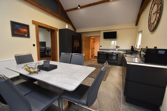 Lake Farm Cottage, Willand Road, Tiverton photo 4