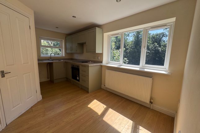 57a, guildford road, hayle photo 4