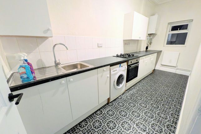Woodchurch Road, Birkenhead photo 2