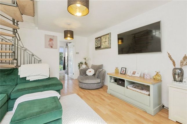 9, Doveney Close, Orpington photo 3