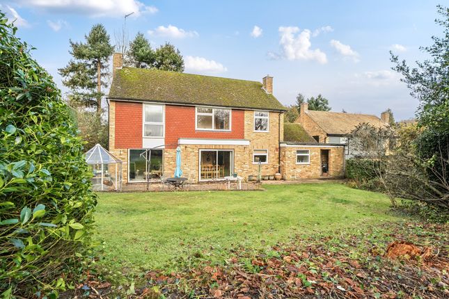 6, Rook Wood Way, Great Missenden photo 2