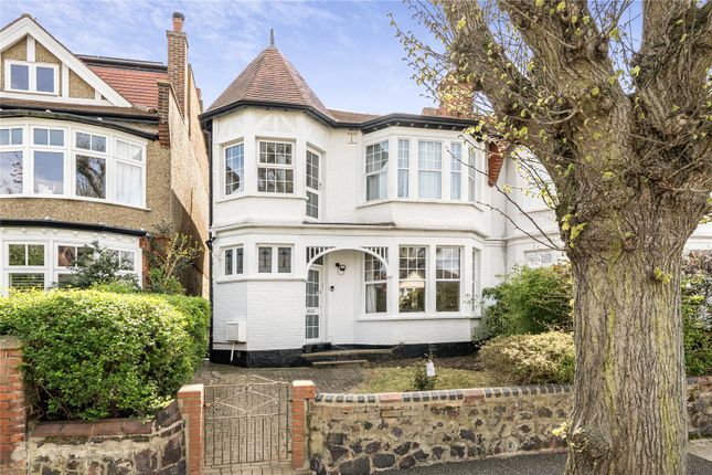 6, Vallance Road, London photo 2