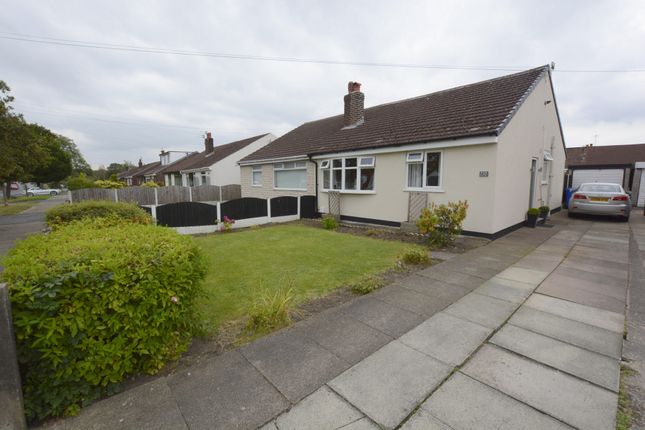 Thumbnail Bungalow for sale in Windmill Lane, Dane Bank, Denton