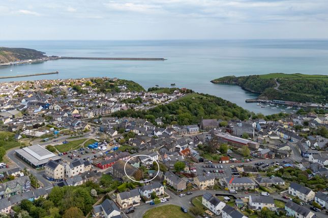 21 High Street, Fishguard photo 2