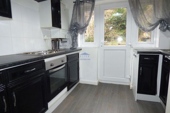3, Vale View Terrace, Nantymoel photo 2