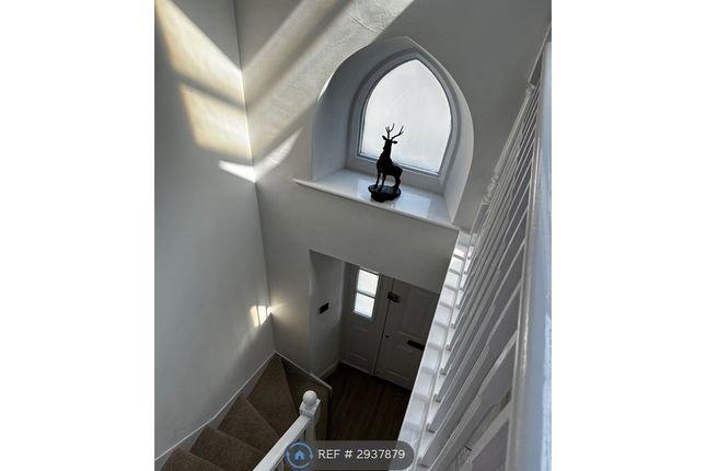 Waterlow Chapel, Waterlow Road, Dunstable photo 5