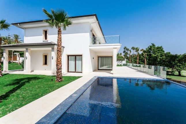 Thumbnail Villa for sale in Spain, Andalucía, Málaga, Nueva Andalucia