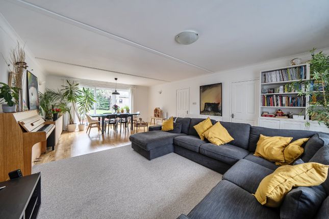 40, Guibal Road, London photo 2