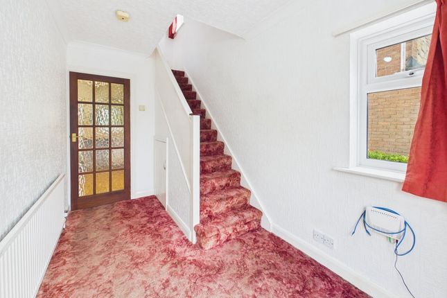 137, Woodland Drive, Hull photo 2