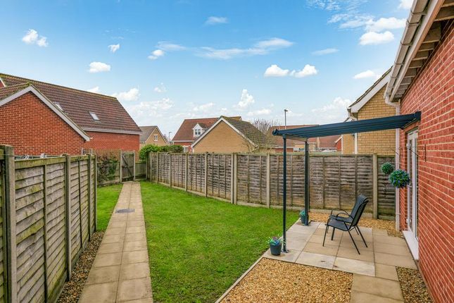 301, Weasenham Lane, Wisbech photo 3