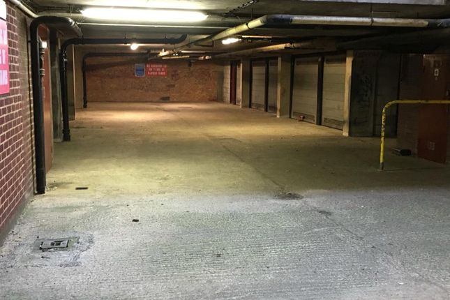 Parking/garage to rent in Ollgar Close, London