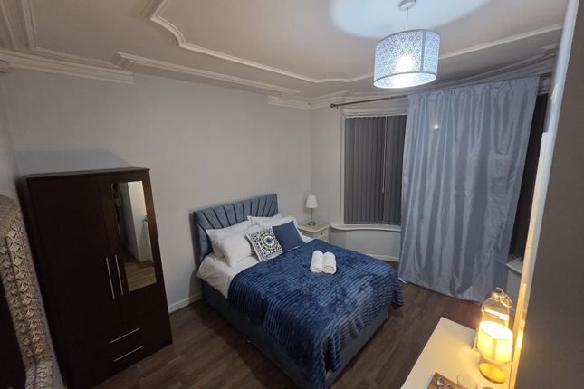 36 Mauldeth Road (2027/2058), Manchester photo 5