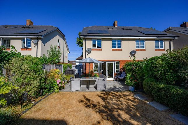 20a, Clarkes Road, Hatfield photo 4