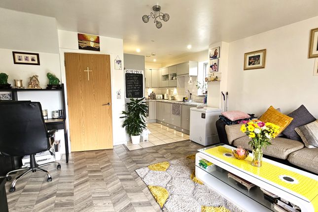 13, Westgate, Chatham photo 3