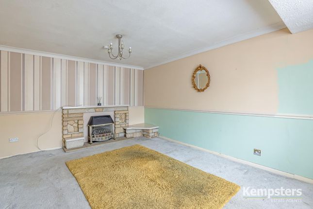 End terrace house for sale in Wickham Road, Chadwell St Mary, Grays