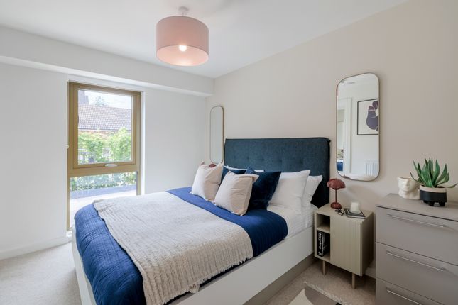 Thumbnail Flat to rent in Weldale Street, Reading