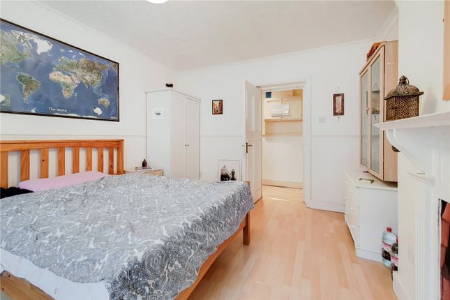 Flat to rent in Boswell Street, London