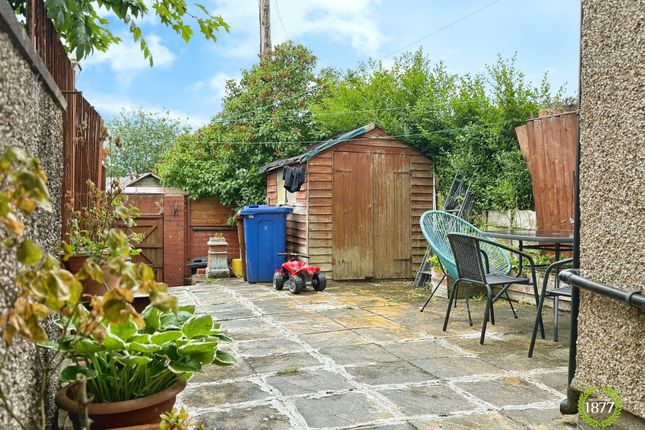 60 Elmfield Street, Accrington photo 4