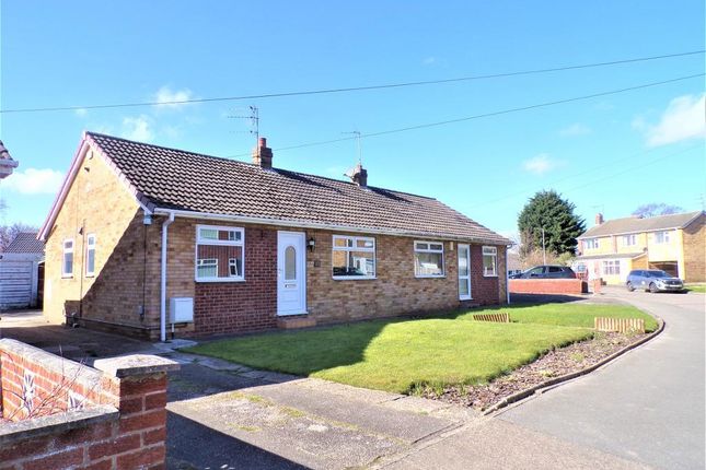 Thumbnail Bungalow for sale in Sextant Road, Hull