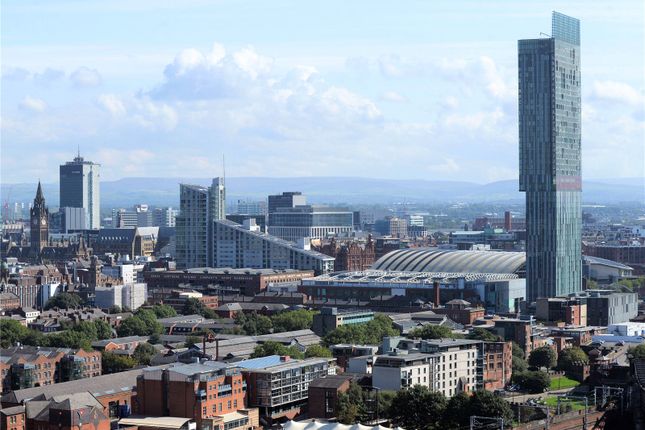 Flat to rent in Beetham Tower, Deansgate, Manchester