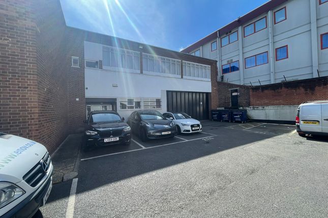 Light industrial to let in Unit 13, Camberwell Trading Estate, Camberwell