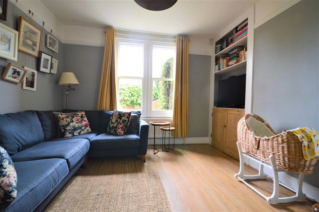 2 West Street, Ecton photo 5