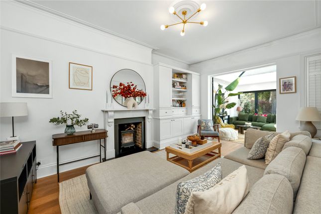 11, Mayfield Road, Walton-on-Thames photo 4