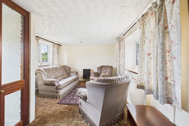 10, Coalway Road, Coleford photo 4