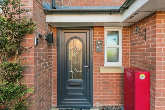 43, Ursuline Way, Cheshire photo 3