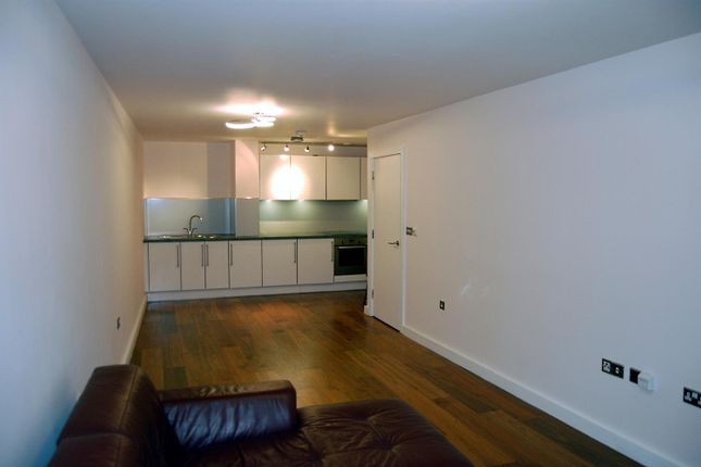 Mosaic Apartments High Street Slough Sl1 1 Bedroom Flat To Rent Flat To Rent In Mosaic Apartments High Street Slough