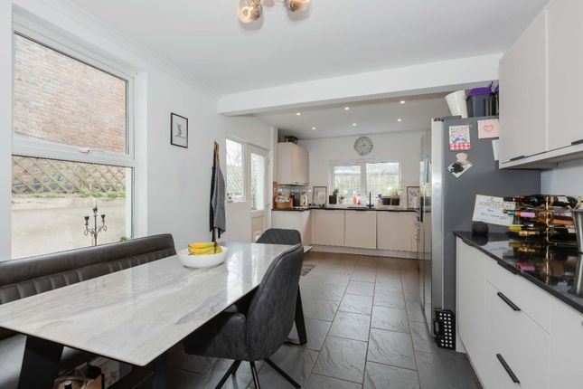38, Leighton Road, Hove photo 4