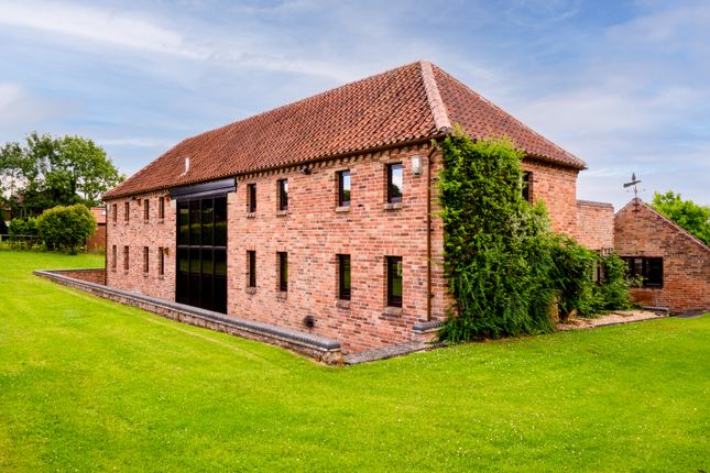 4 bed barn conversion for sale in Main Street, Upton, Newark NG23