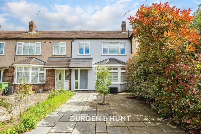 Terraced house for sale in Kennet Close, Upminster