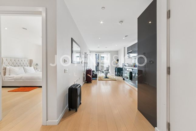 201 Cassia Point 2, Glasshouse Gardens, Newham photo 4
