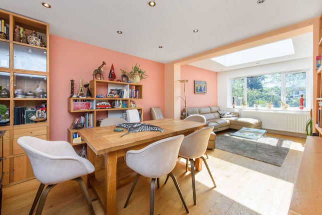 Friary Road, North Finchley photo 4