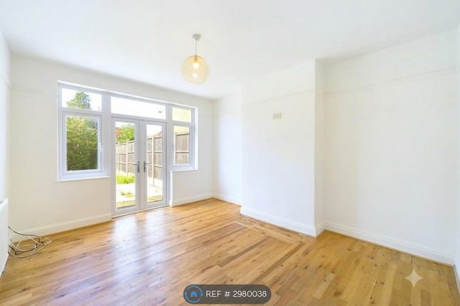 Kings Way, Harrow photo 2