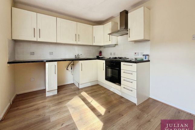 10, Chevington Drive, Stockport photo 4