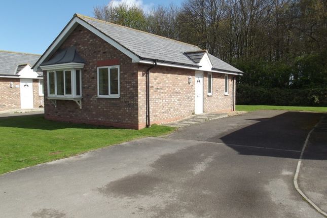 2 Bed Mobile Park Home For Sale In 27 Carnaby Mews Bridlington