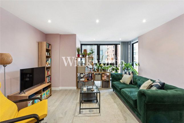 Flat 13, Millstream Tower, 5, Station Road, London photo 2