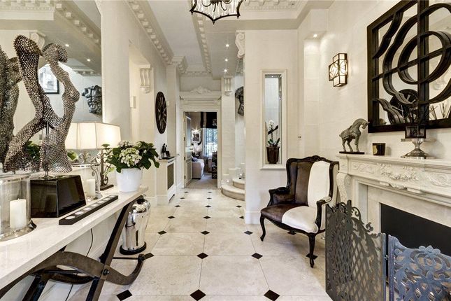 71, Frognal, London photo 3