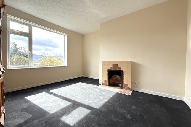 21 Bronhaul, Aberdare photo 2