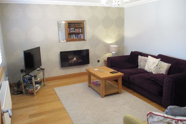 24, Windermere Road, Annan photo 2