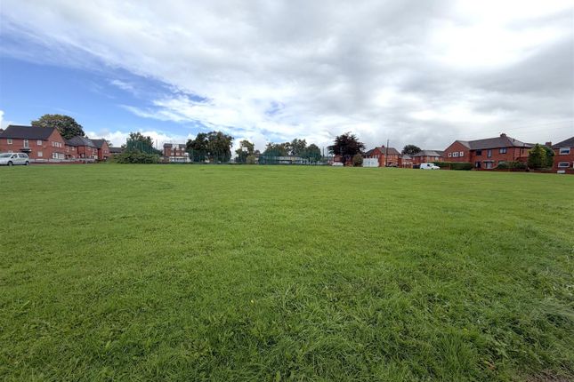 90, Townsfield Road, Bolton photo 2