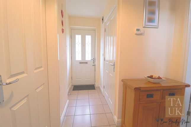 10, Duchess Drive, Manchester photo 3